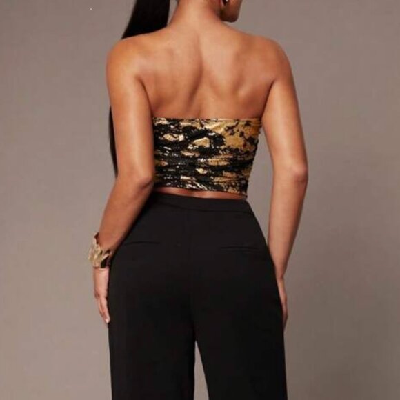 Golden Glam: Women's Black and Gold Pleated Tube Top – Sexy and Elegant - Picture 3 of 7